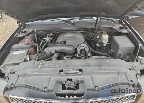 2007 Chevrolet Avalanche C1500 from USA, damaged, VIN 3GNEC120X7G156852